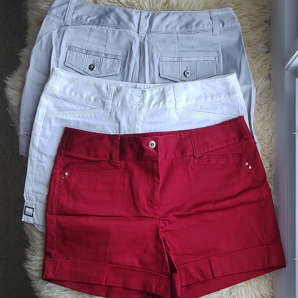 Stylish Women's Red, White, and Gray Shorts